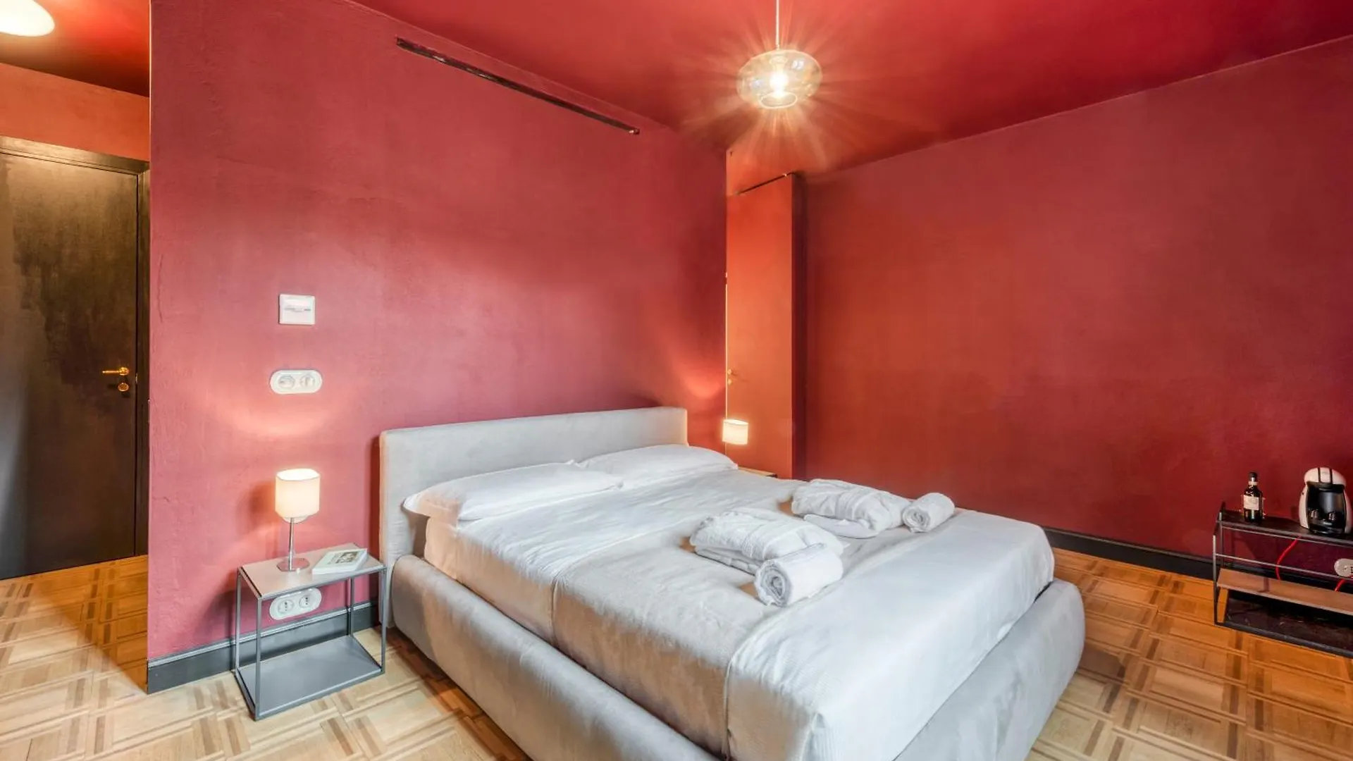 The Nine Suites - B Home Μιλάνο 0*,  Ιταλία
