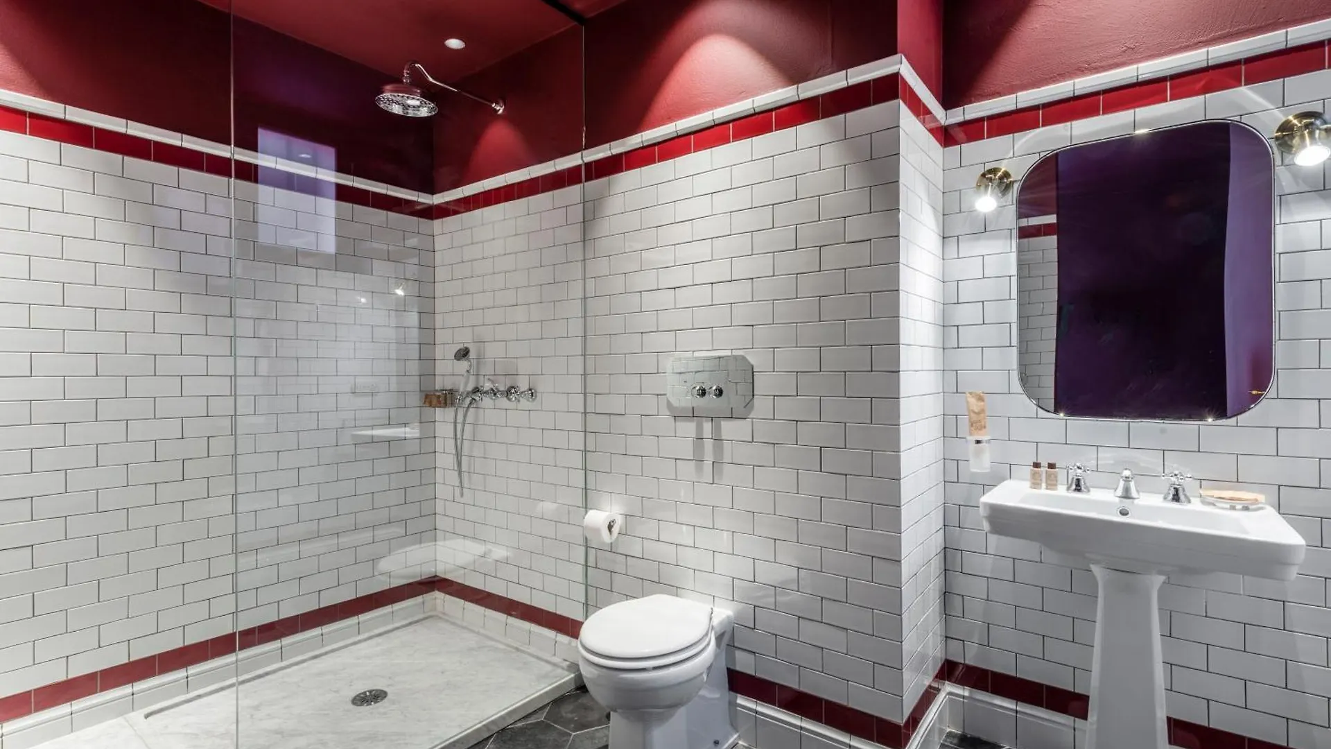 The Nine Suites - B Home Milano İtalya